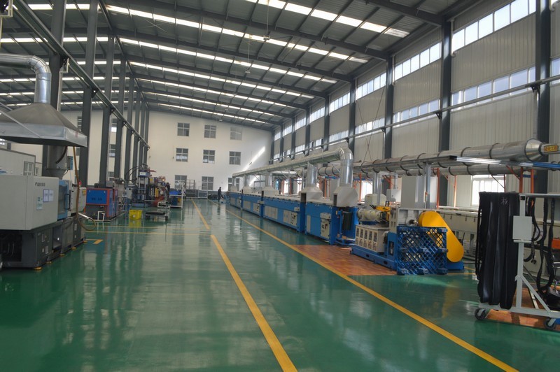 Rubber Extruding Letu Automotive